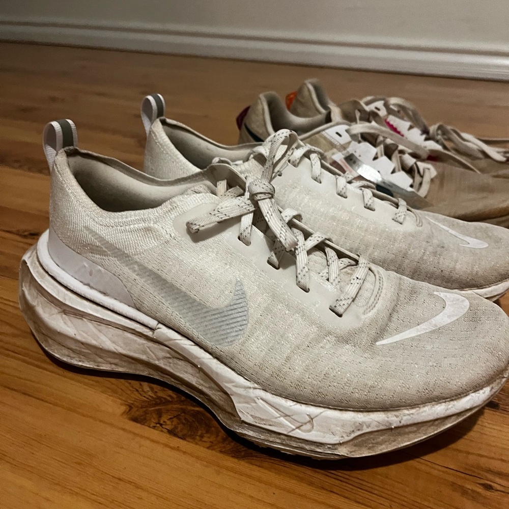 White Nike Invincible Running Shoes